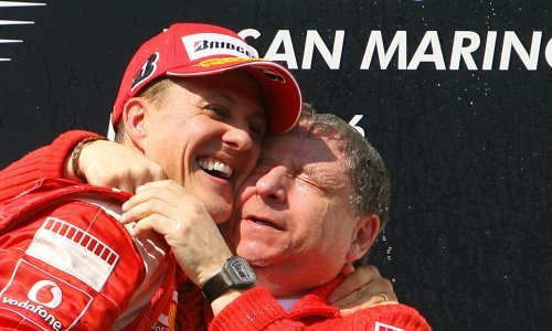 Michael Schumacher dobio nagradu, sin Mick nije došao, supruga zaplakala, a čovjek koji posjećuje legendu priznao: Istina je...