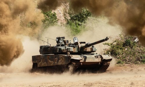 Poljska kupuje avione, tenkove i haubice od Južne Koreje