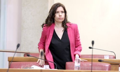 Oporba traži promjenu Ustava zbog HNB-a: Veza naroda s politikom HNB-a davno se izgubila