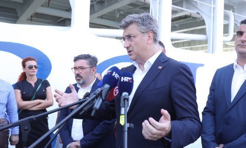 [VIDEO/FOTO] Plenković: Milanović je štetočina kakvu Hrvatska nije vidjela