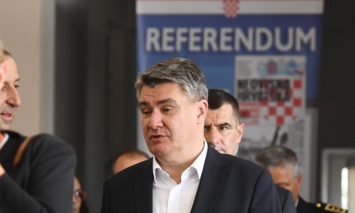 Milanović otkrio tko mu poslao pozivnicu za Pelješki most i opet udario po Banožiću: Kad kupiš doktorat u Osijeku, za to nitko ne odgovara