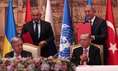 [FOTO/VIDEO] Ukrajina i Rusija potpisale važan sporazum: 'Danas se pojavio svjetionik nade na Crnom moru, ovo je sporazum za cijeli svijet'