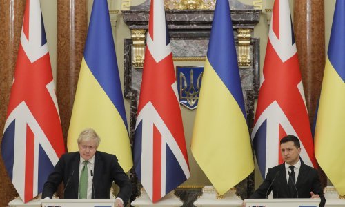 Johnson poručio Zelenskom da britanska podrška Ukrajini 'neće posustati'