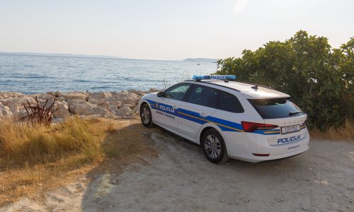 Specijalna policija izvadila bombe iz mora na Žnjanu, bit će uništene