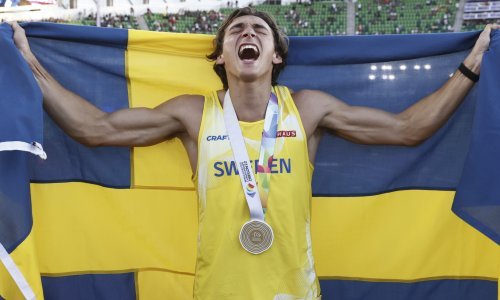[FOTO] Kakav završetak SP-a! Leteći Šveđanin osvojio je zlato koje mu jedino nedostaje i to na kakav način, opet je srušio svjetski rekord