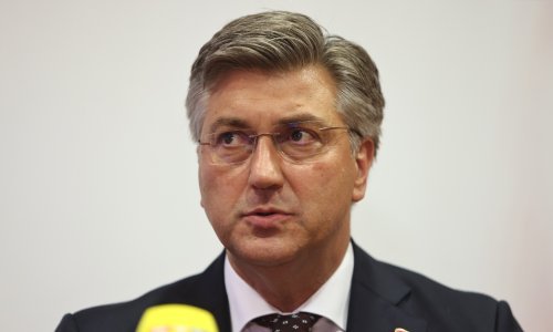 Plenković: Milanović ne zna da je dobro biti u EU jer on ne zna koje su koristi. Dijelom su Šveđani i Finci su dali novac. Oni su sufinancirali Pelješki most