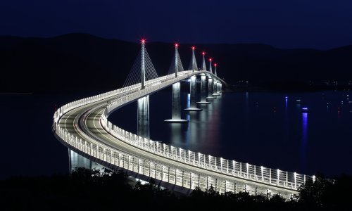 Svečano otvoren i u promet pušten Pelješki most