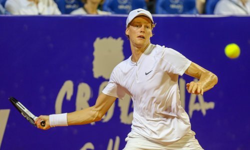 Jannik Sinner opravdao status jednog od favorita; Mili Poljičak i Nino Serdarušić u četvrtfinalu bez borbe