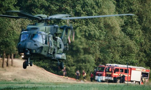 Požar nacionalnom parku Češka Švicarska u Češkoj bjesni već tjedan dana, zahvatio je tisuću hektara, gasi ga 750 vatrogasaca...