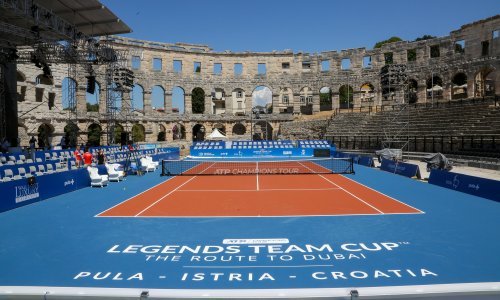 [FOTO] Pogledajte u što se pretvorila pulska Arena koja dočekuje velikane koji su ispisali povijest tenisa; evo tko sve od legendi dolazi na spektakl!