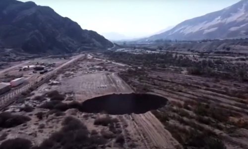 [VIDEO] U Čileu se pojavila ogromna rupa, promjer joj je 25, a duboka je oko 200 metara