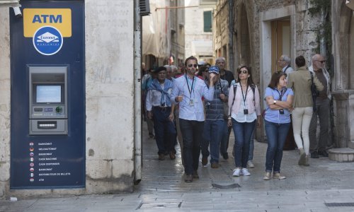 Dioklecijanova palača postala 'ATM palace': Split vrvi ilegalnim bankomatima, u čemu je problem?