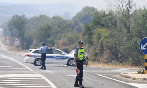 Zbog prometne nesreće kod tunela Učka prekinut promet u oba smjera