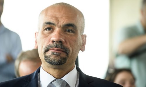 Jelić: Daske na kninskoj tvrđavi ne služe za crveni tepih već pokrivanje žlijeba za oborinske vode