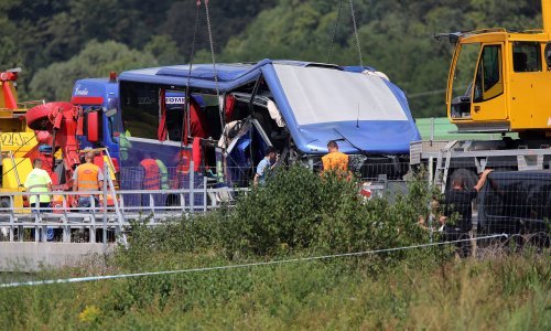 [FOTO/VIDEO] Iako je tahograf u potpunosti uništen, utvrđeno je tko je upravljao autobusom prilikom stravične nesreće