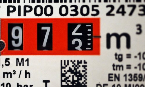 Vlade diljem svijeta troše stotine milijardi dolara kako bi spriječile udar inflacije i pad standarda, najdalje su otišli Amerikanci