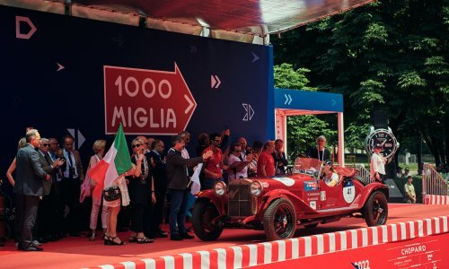 [FOTO/VIDEO] Dragulji Alfa Romea na legendarnoj utrci '1000Miglia' bili su magnet za oči gledatelja