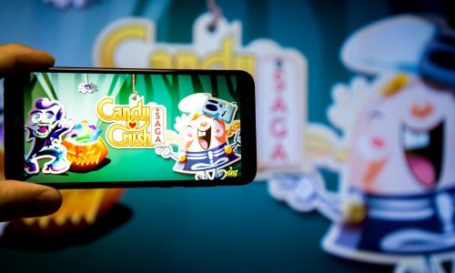 Želite povezati vaš mobitel koji pokreće Android s televizorom? Evo više načina kako to učiniti