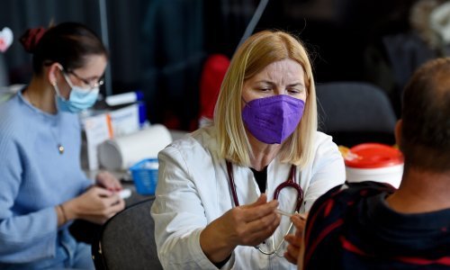 Stigle nove koronabrojke: Imamo 1.111 novih slučajeva zaraze, umrlo je 12 osoba