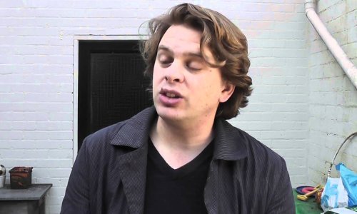 'Ljudi su sretni samo kad se igraju sa svojim žudnjama'