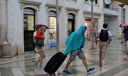 Stigla je promjena vremena: Kiša, grmljavina i obilni pljuskovi u petak, a evo što donosi subota