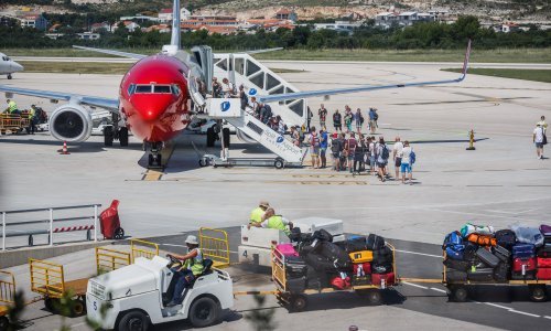 U hrvatskim zračnim lukama u prvom polugodištu 3,32 milijuna putnika