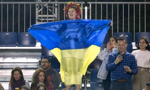 Sramotan incident na teniskom meču u Cincinnatiju; agresivni zaštitar krenuo u obračun s navijačicom, a sve je zakuhala ruska tenisačica