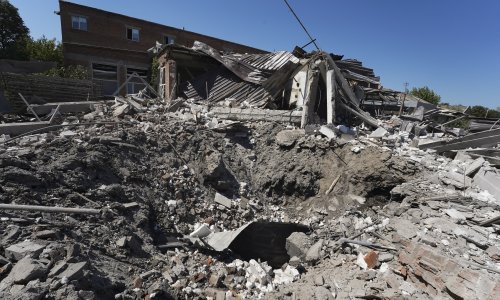 Rusi ubili šest osoba u novom granatiranju Harkiva, Zelenski poručio: Ovo je podmukao i ciničan napad na civile