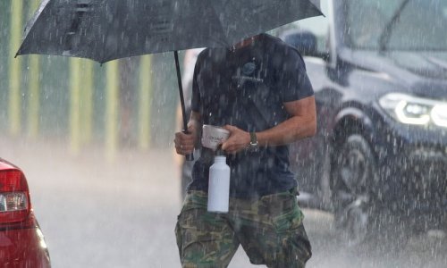 Pretežno oblačno uz kišu na kontinentu, ali i sunce u Dalmaciji