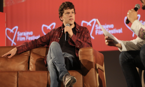 [FOTO] Jesse Eisenberg oduševio masterclassom, održana svjetska premijera filma 'Šest tjedana'