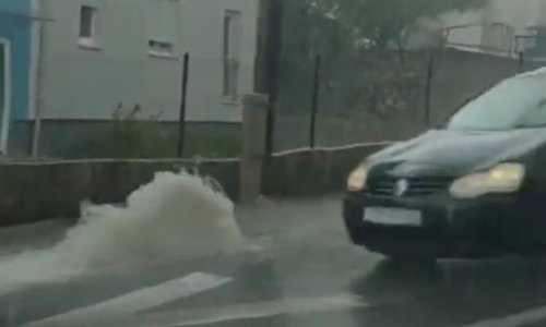 [VIDEO] Kišno nevrijeme potopilo okolicu Splita: 'Bujice dizale šahtove, morali smo zaustaviti automobil'