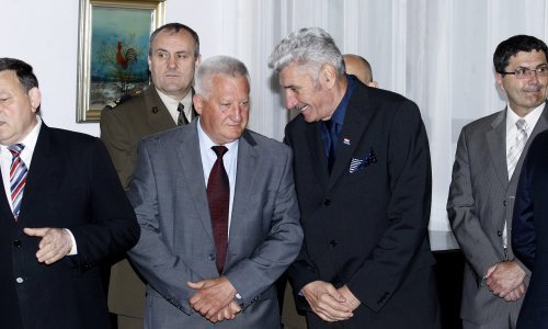 Srbijanski odvjetnik najavljuje nove kaznene prijave zbog Petrovačke ceste: Meta su mu Davor Domazet Lošo, Ilija Maričić i Pavao Miljavac