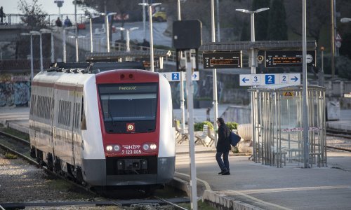 Od ukupno 3,5 milijardi eura, u obnovu pruge Zagreb - Split utrošit će se 100 milijuna. Iz HŽ-a su nam otkrili i koliko će to skratiti putovanje