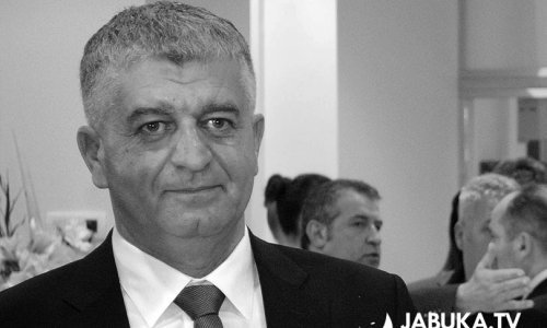 Preminuo hercegovački poduzetnik Mirko Grbešić, vlasnik Brodomerkura, Saponije, Koestlina...