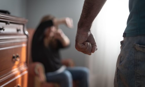 Statistika je poražavajuća: U Hrvatskoj svakih 15 minuta jedna žena doživi nasilje