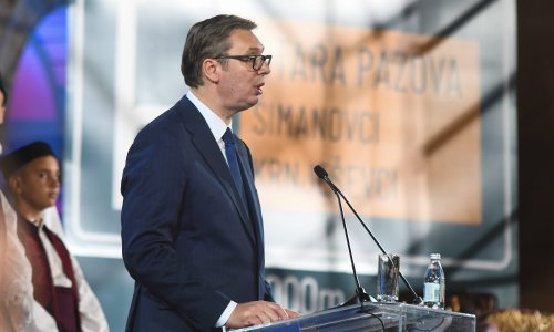 Vučić i Kurti različito o mogućim rješenjima krize oko zamjene registarskih pločica na vozilima