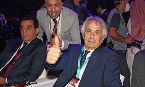 Vahid Halilhodžić ekspresno dobio novi posao, vodit će jedan od najtrofejnijih klubova svijeta, uz plaću od 1,8 milijuna dolara