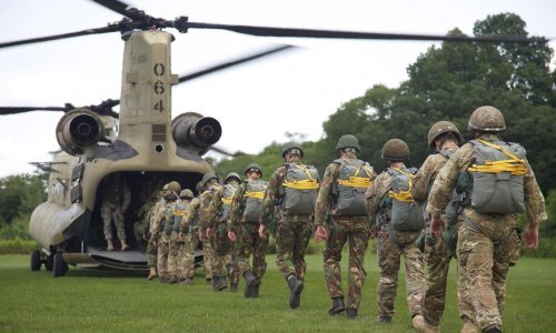 Nizozemski komandosi ranjeni u pucnjavi ispred hotela u SAD-u