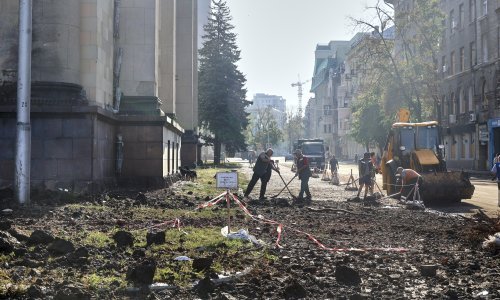 Ukrajinska vojska pojačava topničku vatru, granatirani trajekti koje Rusija koristi za opskrbu
