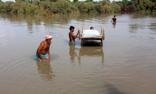 Katastrofalne poplave usmrtile 1100 osoba u Pakistanu