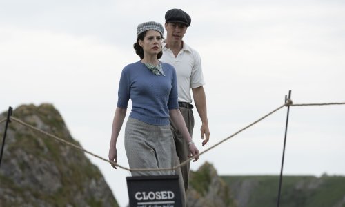 Pet razloga zašto pogledati seriju Agatha Christie: Why Didn't They Ask Evans