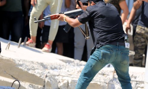 Drugi dan sukoba u Bagdadu: Na Zelenu zonu ispaljene rakete, pucnjava je trajala cijelu noć