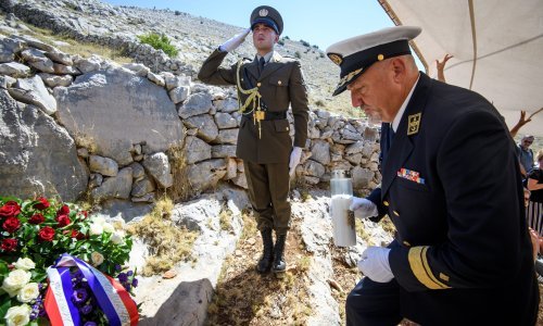 Banožić: Nakon 15 godina s istom tugom i boli prisjećamo se dvanaestero poginulih vatrogasaca