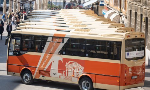 Nekoliko dana prije početka škole autobusni prijevoznici najavljuju ukidanje dijela školskih linija