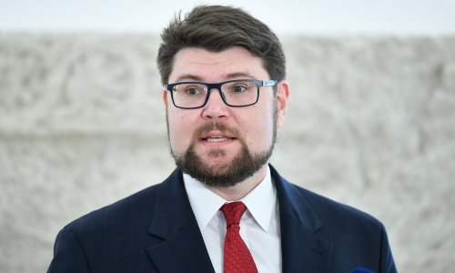 Oporba udruženo o aferi Ina: Minimum koji Hrvatska zaslužuje je da banda ode
