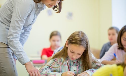 Počela eksperimentalna provedba, preko 4000 petaša danas pisalo nacionalni ispit iz Hrvatskog jezika