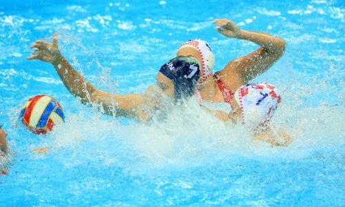 [FOTO] Hrvatske vaterpolistice uvjerljivo su izgubile od snažne Mađarske; naše su djevojke ostale na minus 16