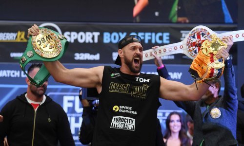 Tyson Fury opet promijenio priču: ništa od mirovine, a umjesto Usika, u ringu želi samo njega!