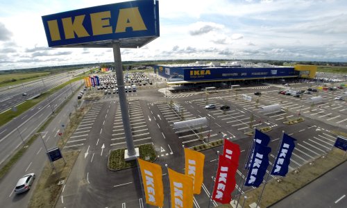 Izračunali smo koliko je Ikea skuplja nego lani i koliko vam novca treba da opremite dnevni boravak