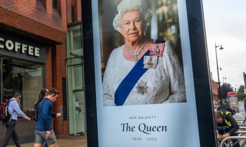 Britanski mediji oplakuju smrt voljene kraljice: 'Majka naše nacije', 'Tuga je cijena koju se plaća za ljubav', 'Kako pronaći riječi?'...